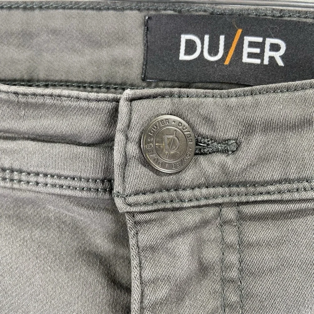 DU/ER Shorts Mens 40 N2X Relaxed Tapered Fit 10